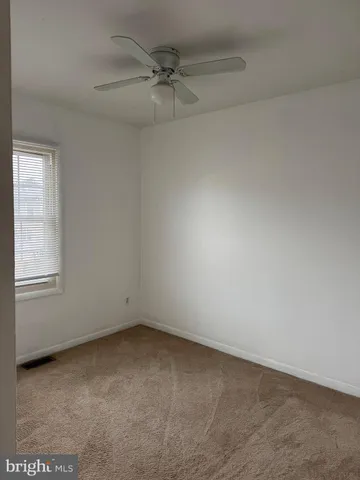 $1,600 | 212 Cameron Street, Berryville, VA 22611