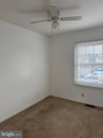 $1,600 | 212 Cameron Street, Berryville, VA 22611