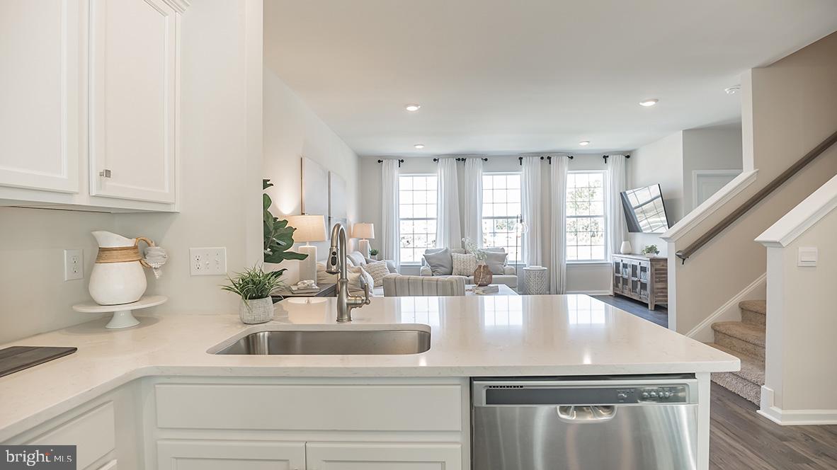 18 Stanton Rd Mount Mount Holly, NJ 08060 - Photo 17 of 31