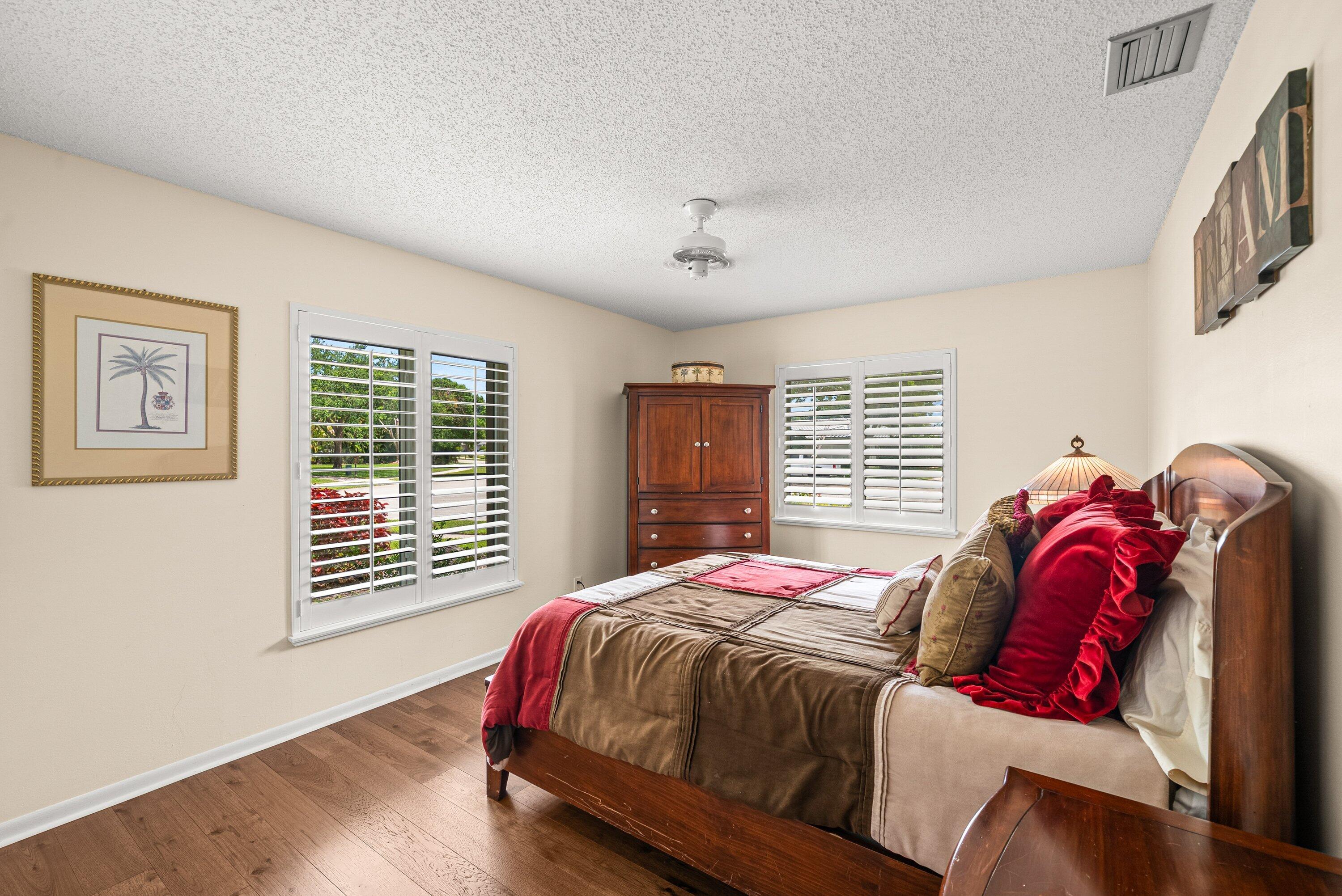 2493 Timbercreek Circle Northwest Boca Raton, FL 33431 - Photo 13 of 37 018-2493TimbercreekCircleNorthwest-BocaR
