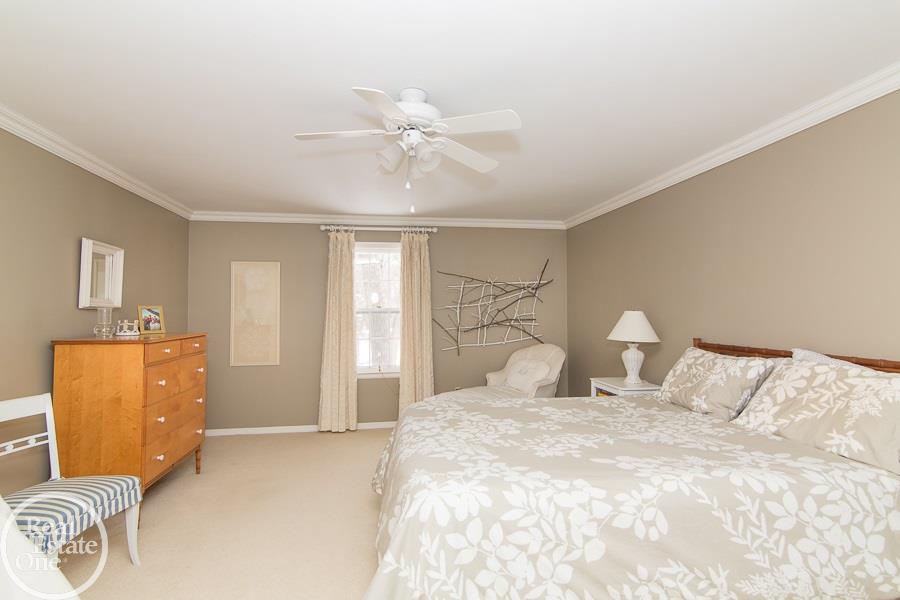 695 Apple Hill Lane Rochester Hills, MI 48306 - Photo 8 of 33