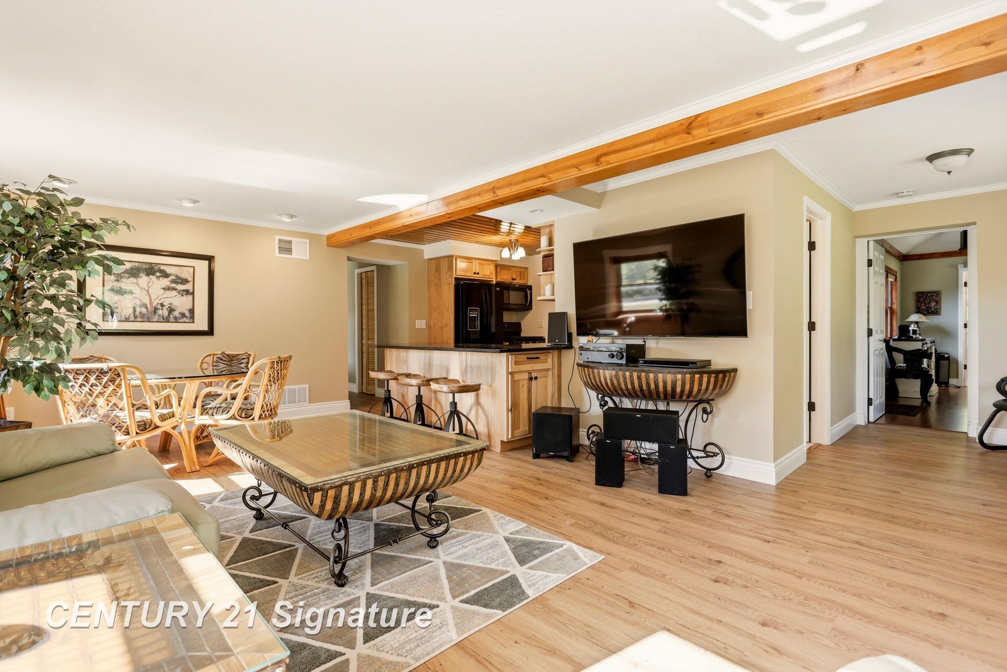 4065 North River Road Freeland, MI 48623 - Photo 14 of 47