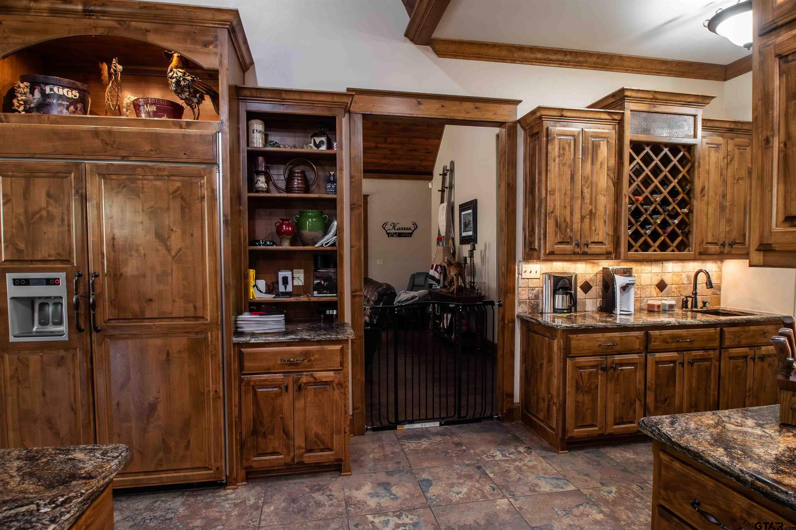 14647 County Road 2337 Tyler, TX 75707 - Photo 14 of 48