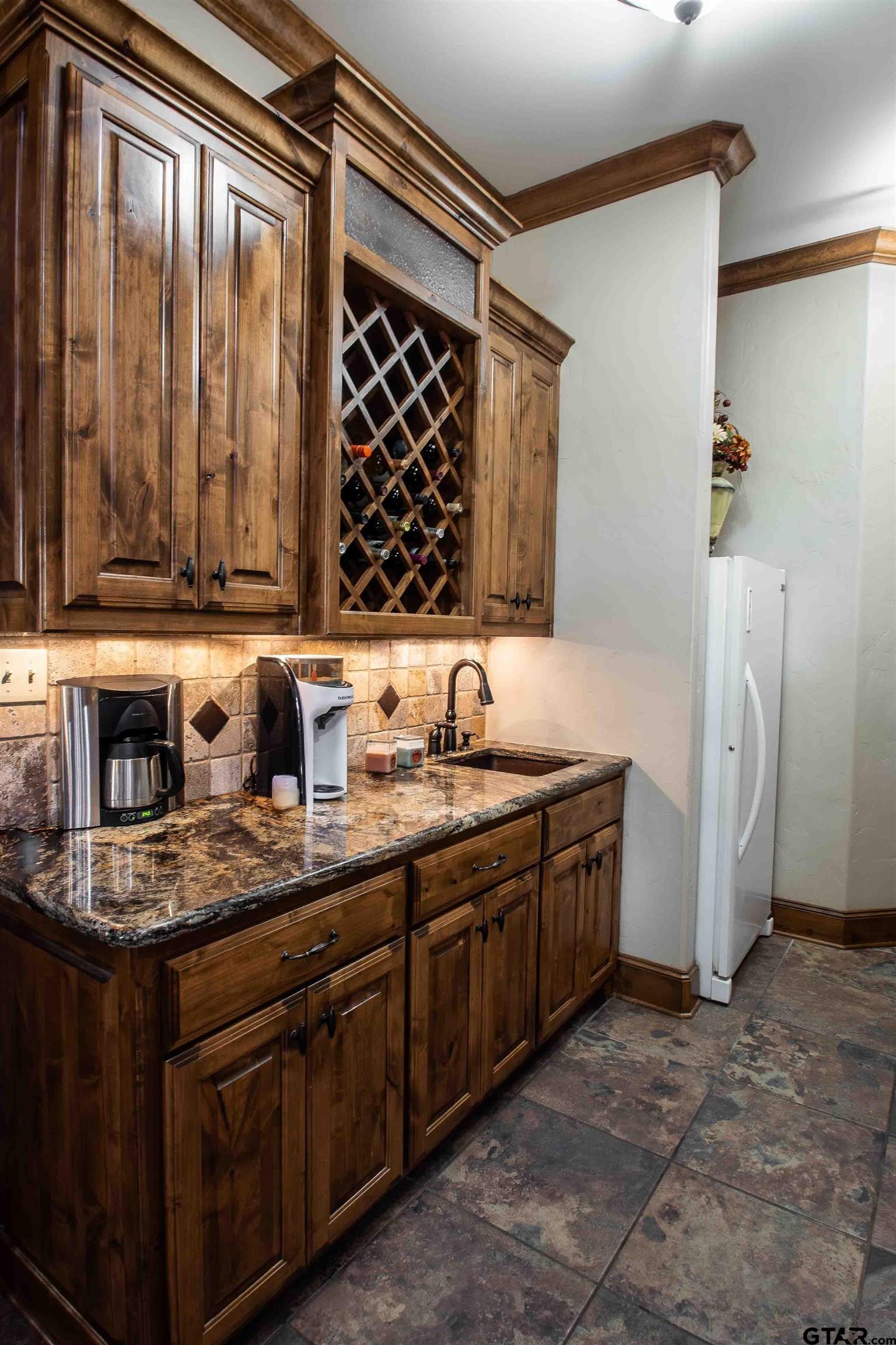 14647 County Road 2337 Tyler, TX 75707 - Photo 15 of 48