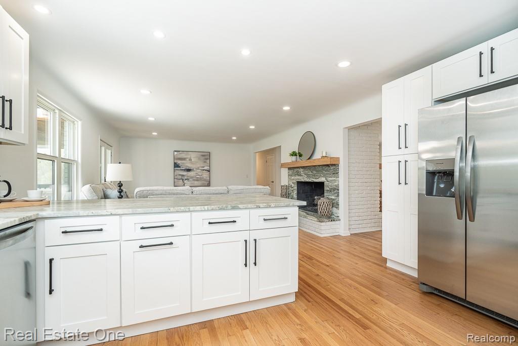 3210 Lake George Road Oakland, MI 48363 - Photo 7 of 22 Gallery Image 7