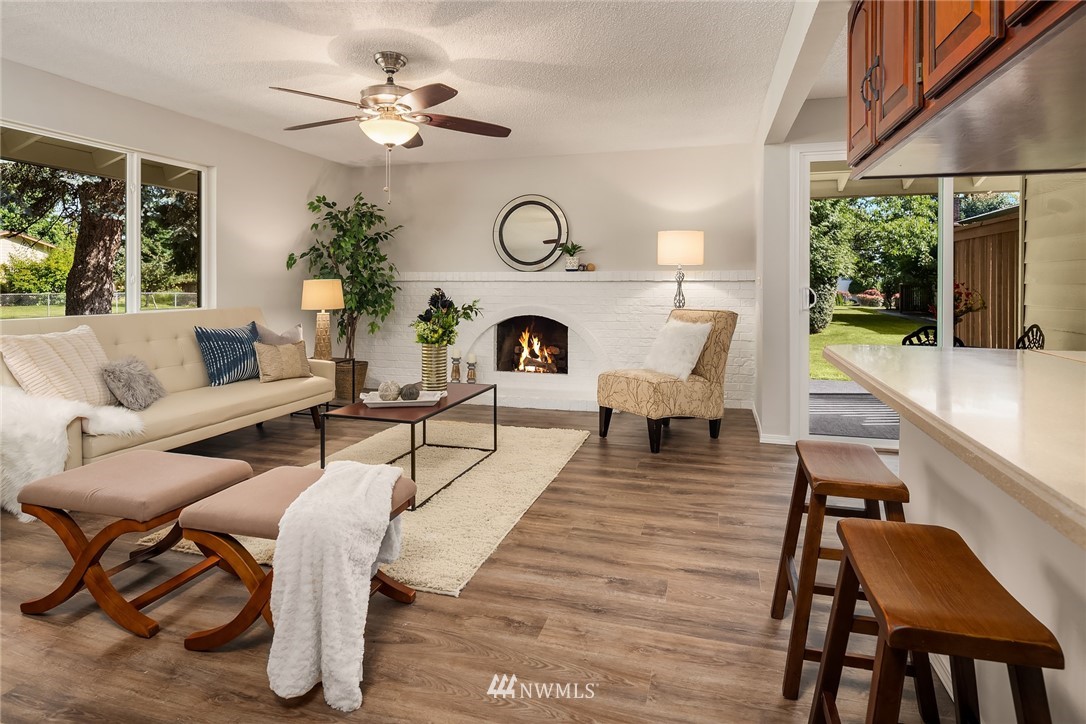 411 213th Place Southwest, Unit 12A Bothell, WA 98021 - Photo 5 of 14 Gallery Image 5