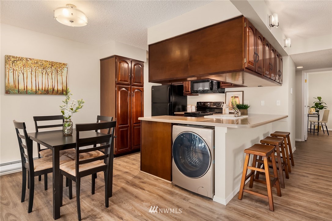 411 213th Place Southwest, Unit 12A Bothell, WA 98021 - Photo 8 of 14 Gallery Image 8