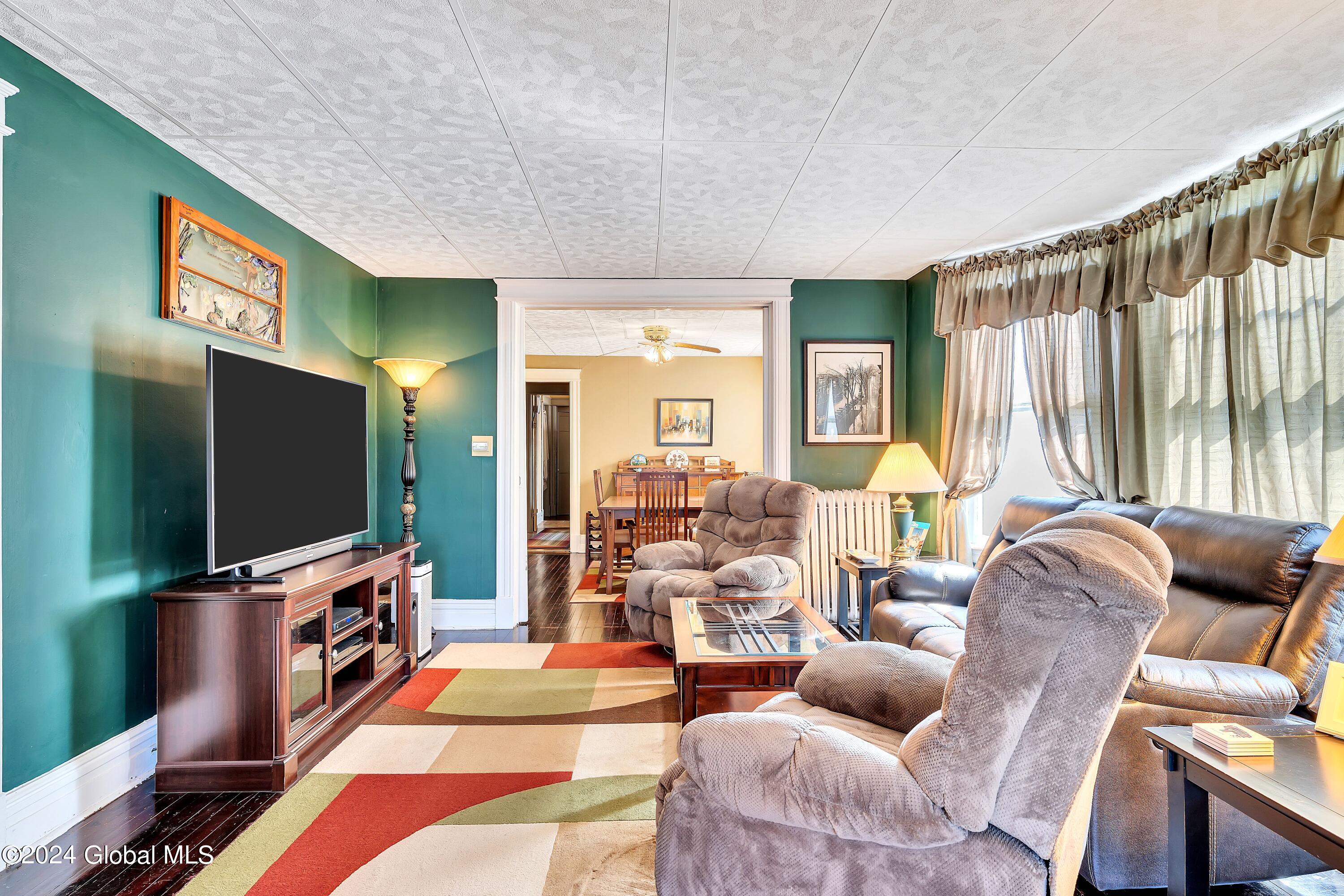 67 Manning Boulevard Albany, NY 12203 - Photo 14 of 28 694621BE-2E3D-4A1B-AF42-0207F02D516E