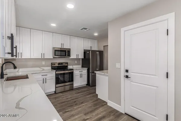 $2,145 | 9938 West Willow Creek Circle, Sun City, AZ 85373