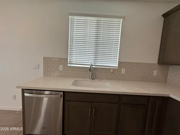 $2,650 | 2438 West Rowel Road, Phoenix, AZ 85085