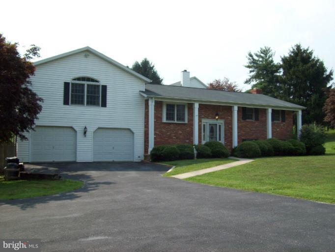1910 Springhill Lane Hampstead, MD 21074 - Photo 20 of 20 Exterior (Front)