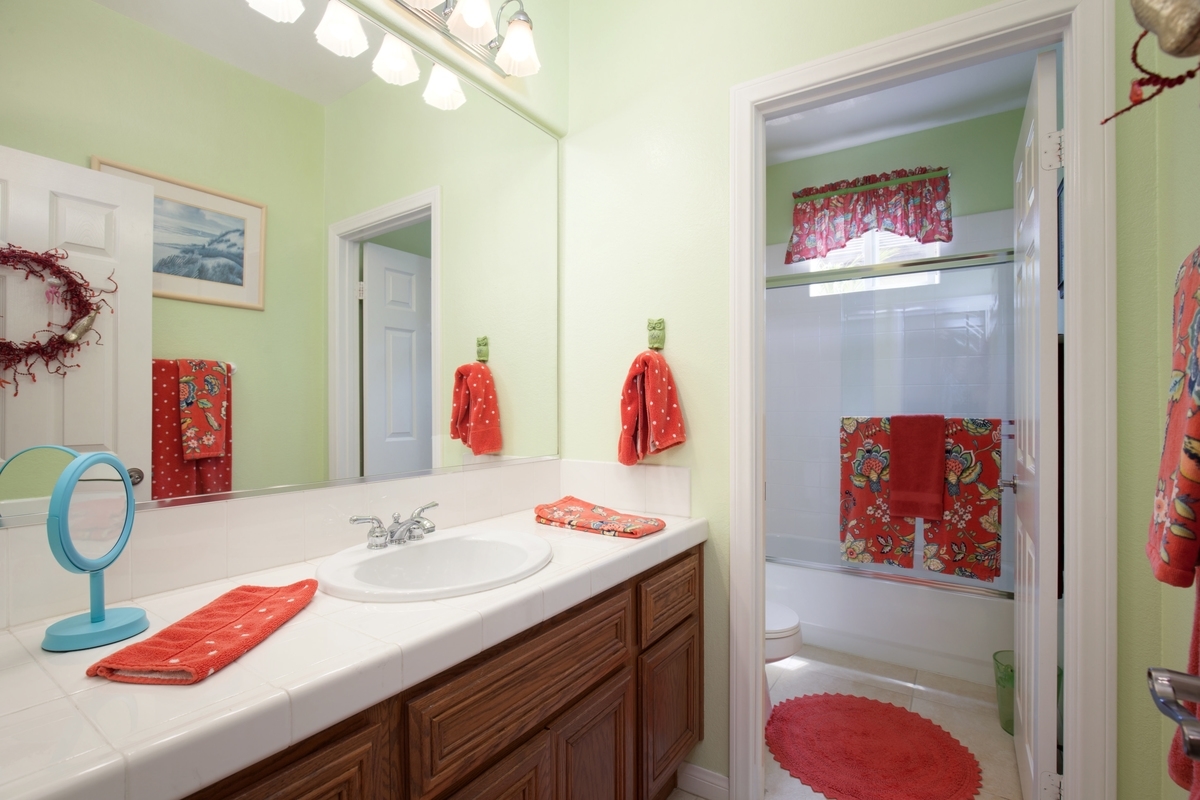 1214 Mariposa Road Carlsbad, CA 92011 - Photo 14 of 25 Gallery Image 14