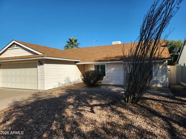 $2,500 | 15641 North 63rd Way, Scottsdale, AZ 85254