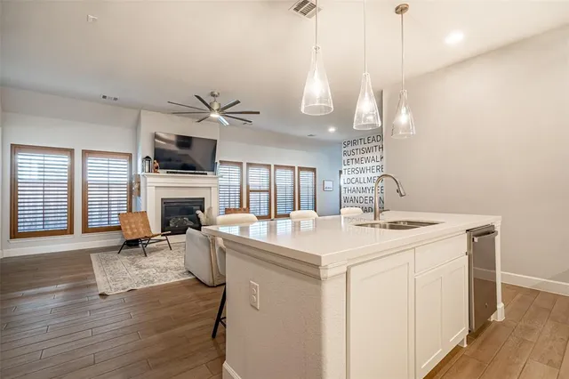 $350,000 | 2113 Winding Crk Circle, Fort Worth, TX 76008