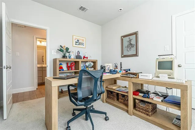 $350,000 | 2113 Winding Crk Circle, Fort Worth, TX 76008