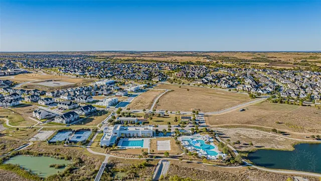 $370,000 | 2113 Winding Crk Circle, Fort Worth, TX 76008