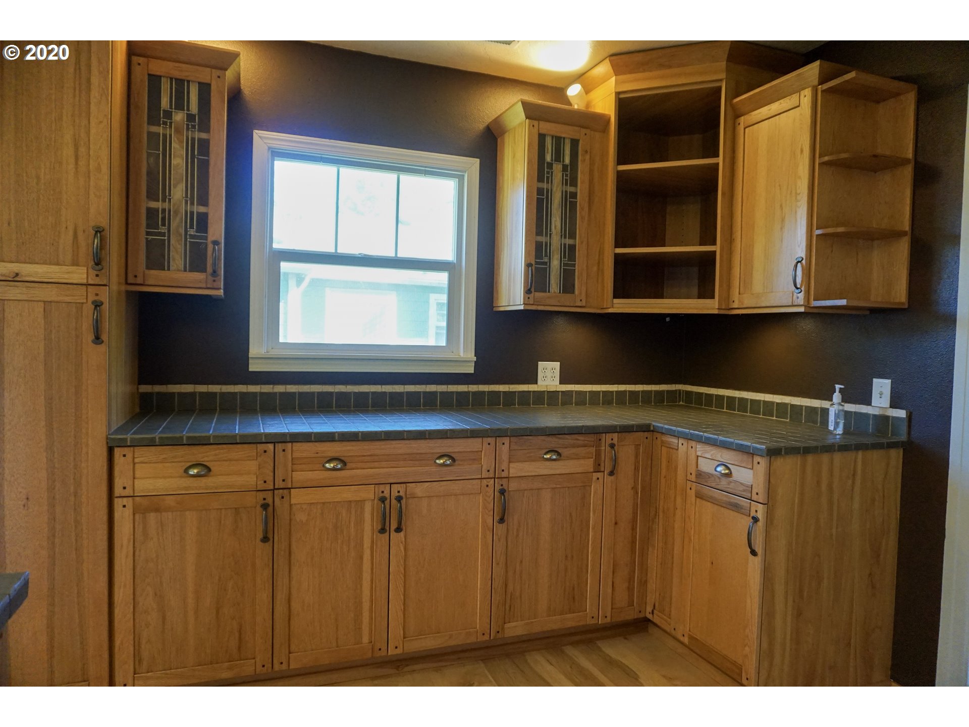1166 Water Street Springfield, OR 97477 - Photo 17 of 31