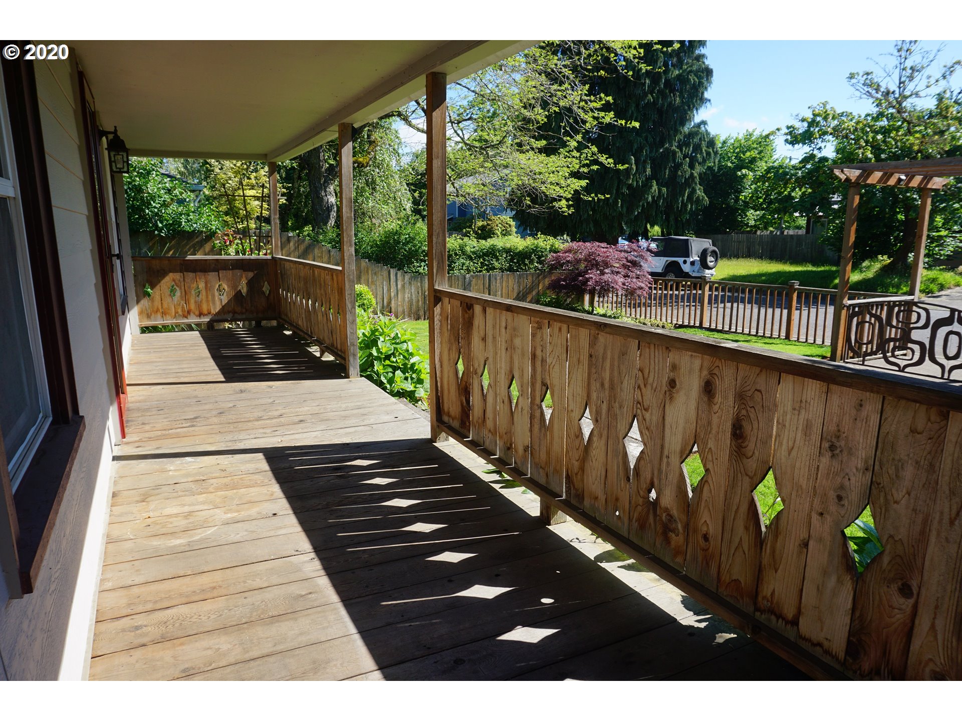 1166 Water Street Springfield, OR 97477 - Photo 4 of 31
