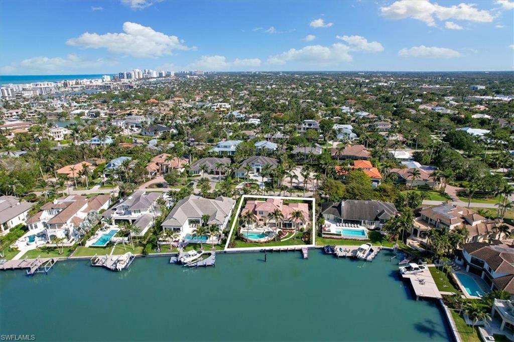 400 Springline Drive Naples, FL 34102 - Photo 7 of 32 a view of a city