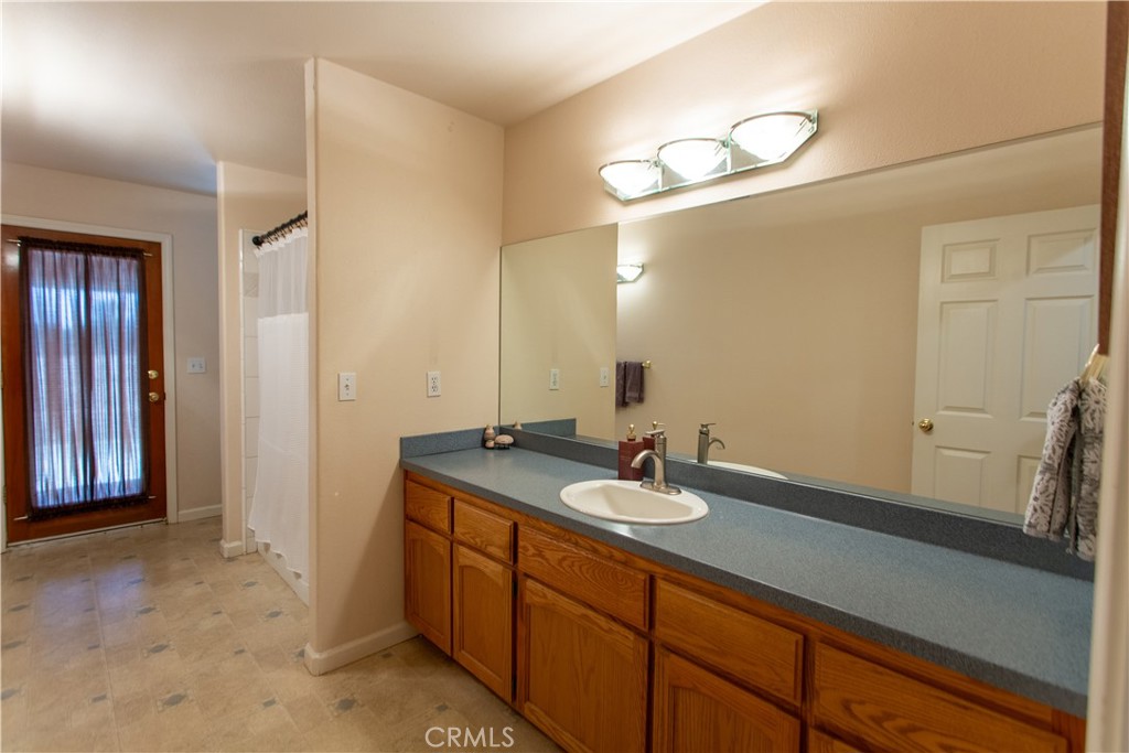 14304 Huntington Road Madera, CA 93636 - Photo 21 of 44