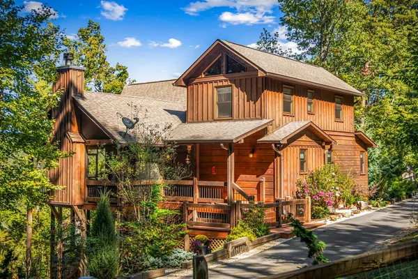 $1,099,000 | 588 Bell Camp Ridge Road, Blue Ridge, GA 30513