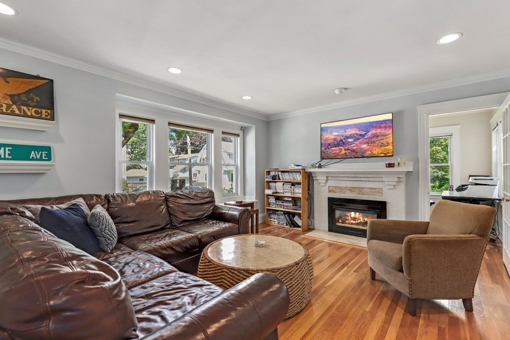 69-71 Carleton Road Belmont, MA 02478 - Photo 4 of 40 Gallery Image 4