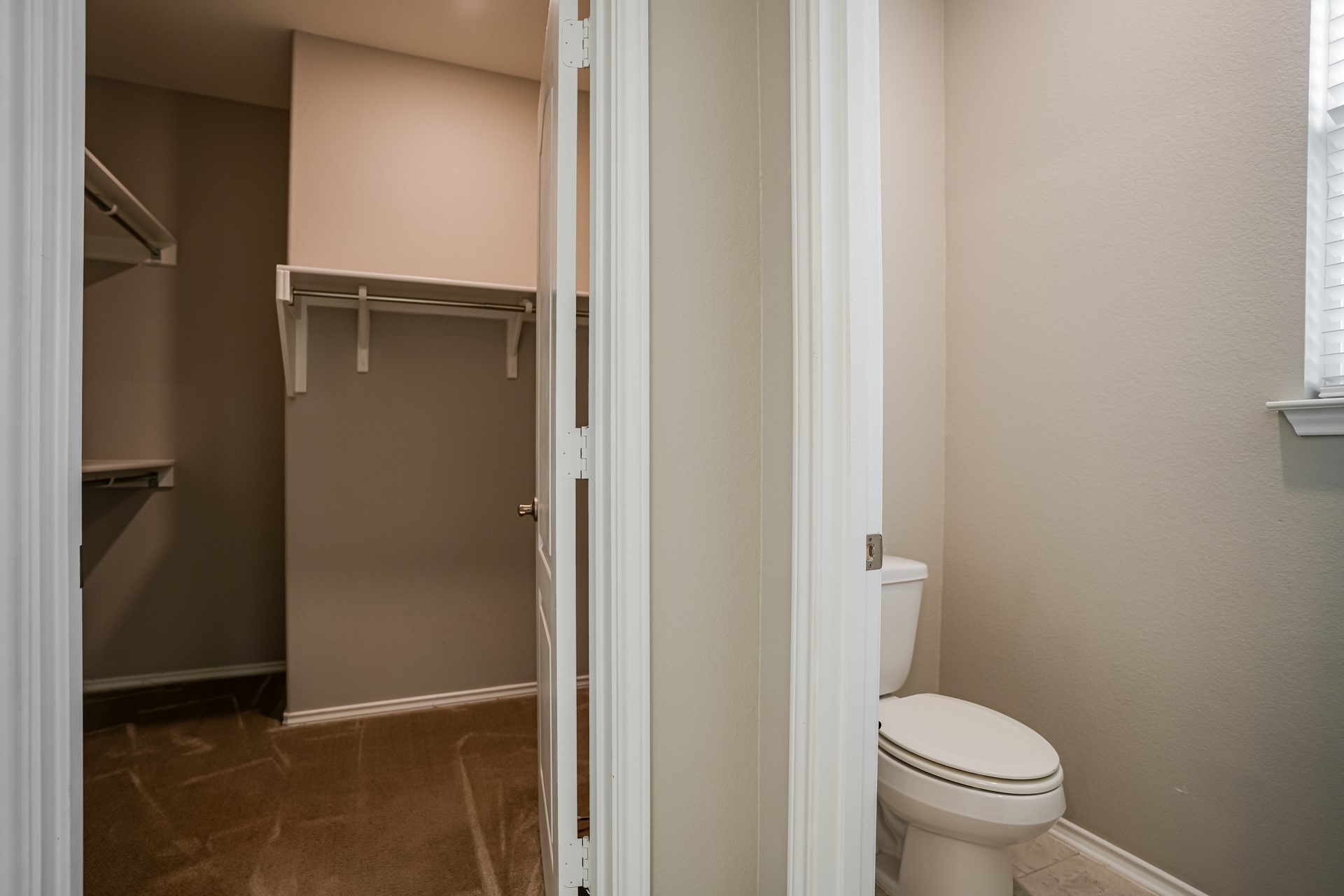17313 Crazy Arm Road, Unit 233 Round Rock, TX 78664 - Photo 11 of 20 Separate water closet and walk-in closet in primary bathroom