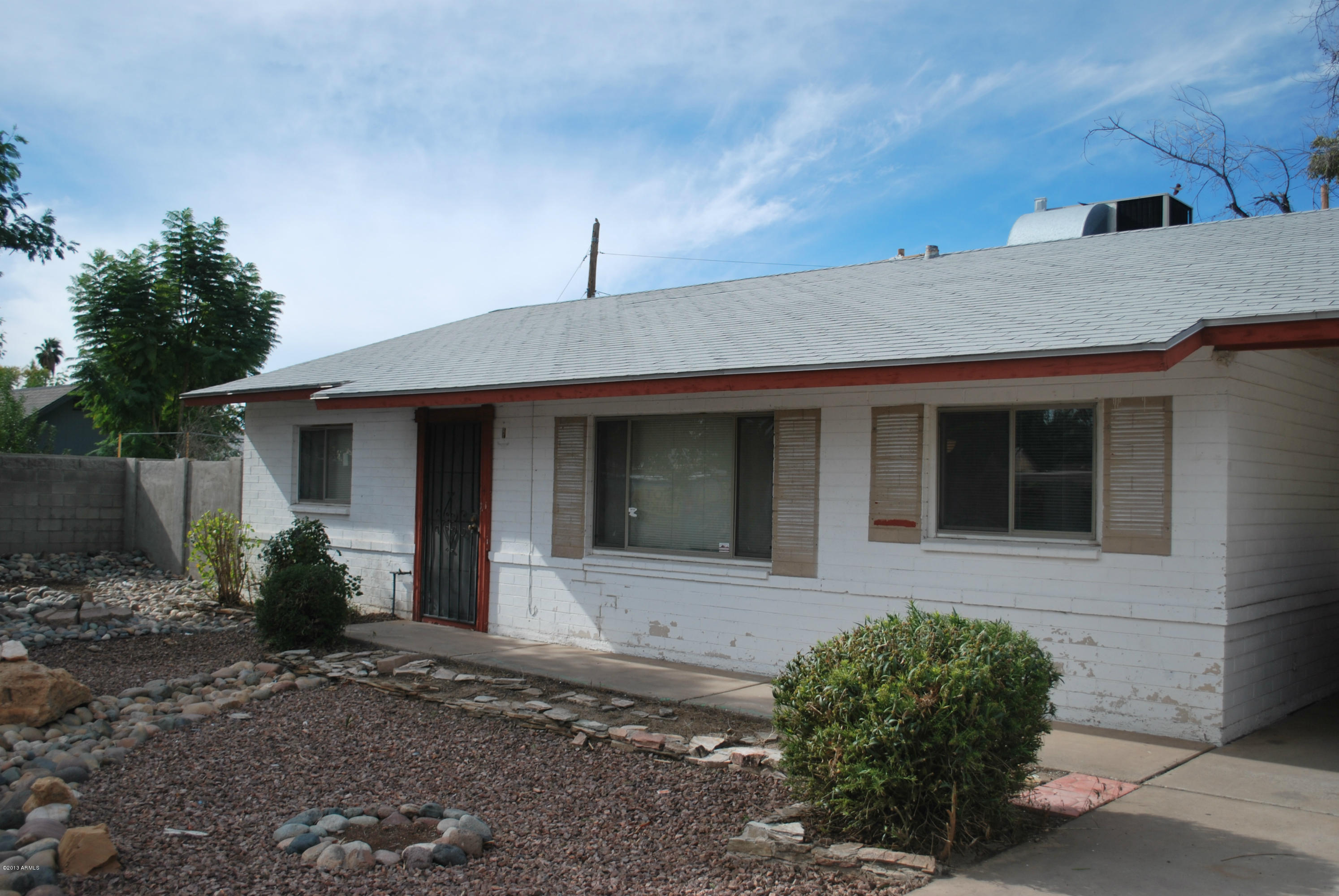 3302 North 44th Street Phoenix, AZ 85018 - Photo 1 of 30 Front 5