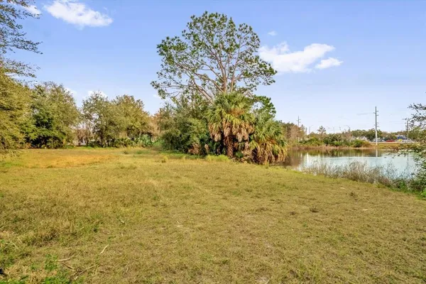 $700,000 | Gables Drive, Eustis, FL 32726