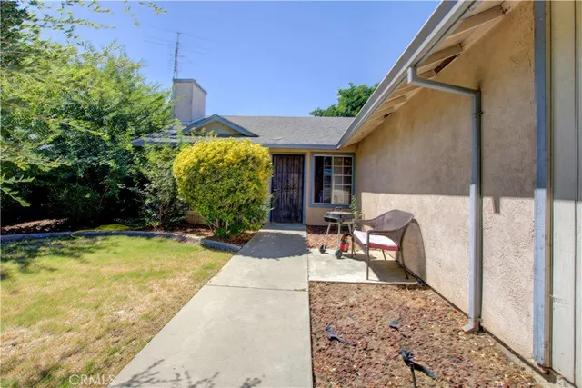 $360,000 | 2064 Glenmoor Place, Livingston, CA 95334