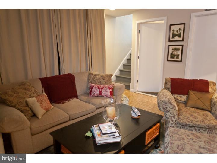 405 Brown Street, Unit R Philadelphia, PA 19123 - Photo 10 of 24 Gallery Image 10