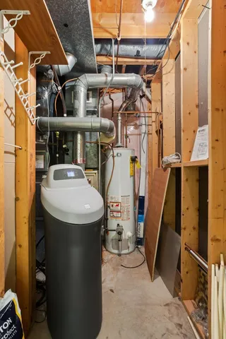 $2,700 | 18525 County Road 24, Plymouth, MN 55447