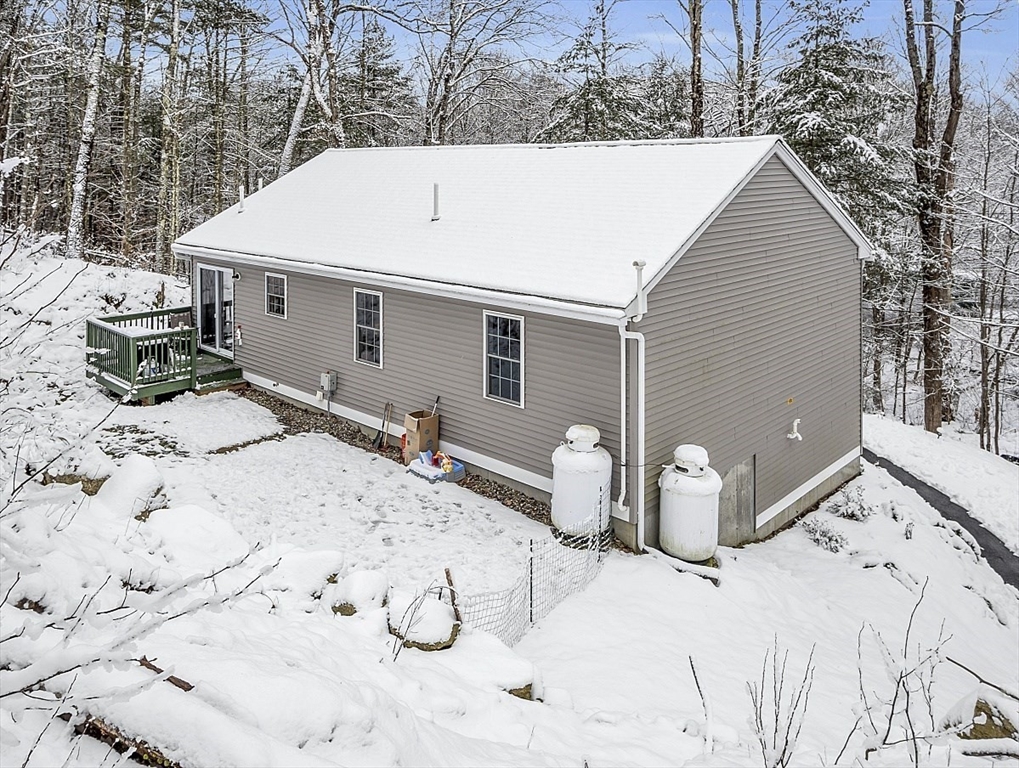 667 Brickyard Road Athol, MA 01331 - Photo 6 of 32