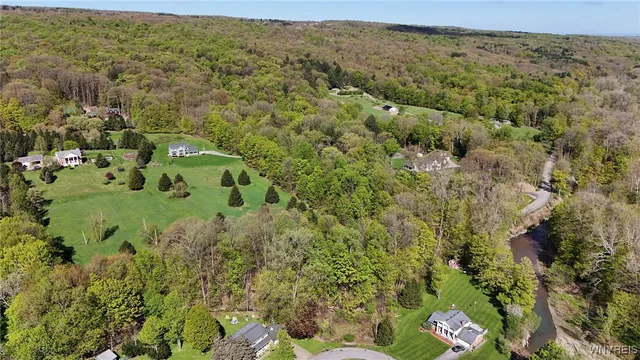 $38,000 | 6562 Colonial Drive, Boston, NY 14025