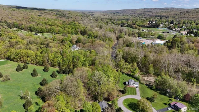 $38,000 | 6562 Colonial Drive, Boston, NY 14025