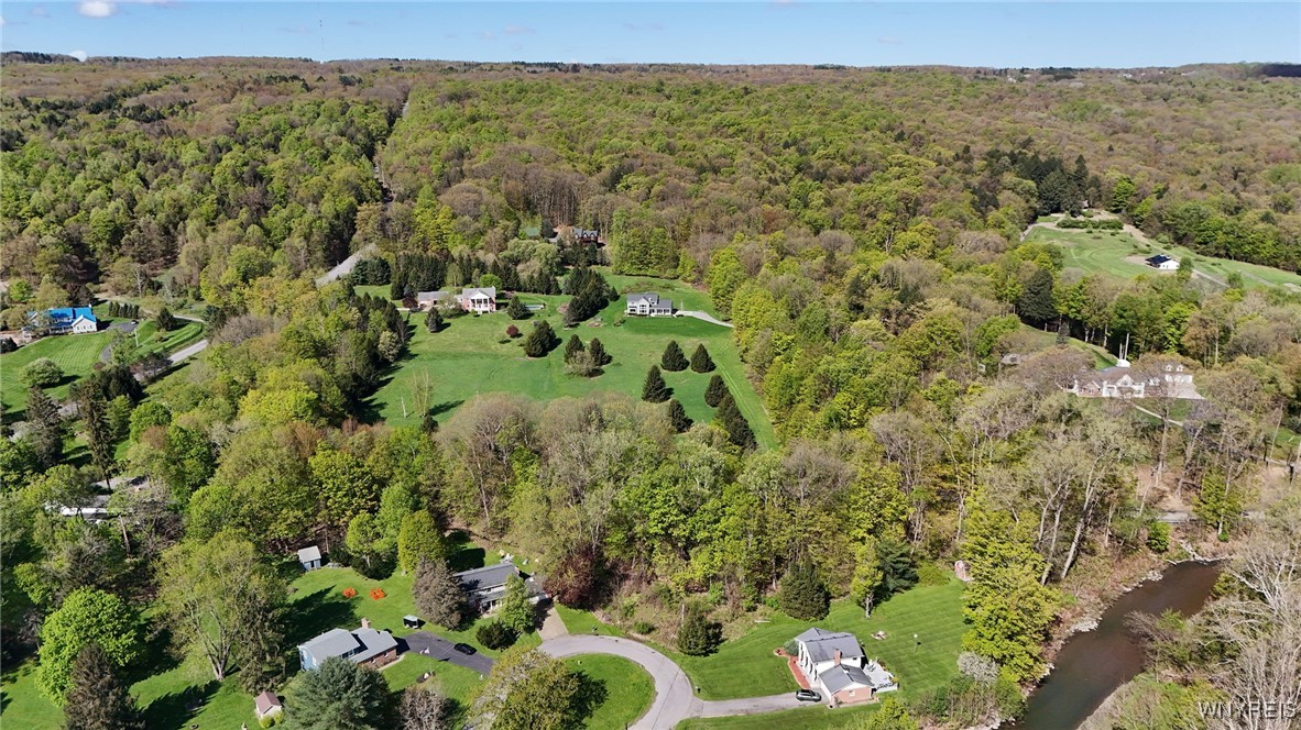 6562 Colonial Drive Boston, NY 14025 - Photo 14 of 21