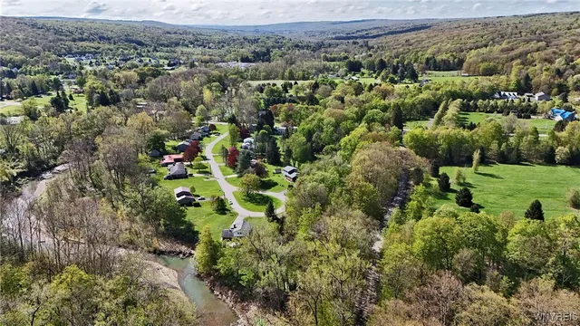 $38,000 | 6562 Colonial Drive, Boston, NY 14025