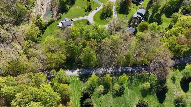 $38,000 | 6562 Colonial Drive, Boston, NY 14025