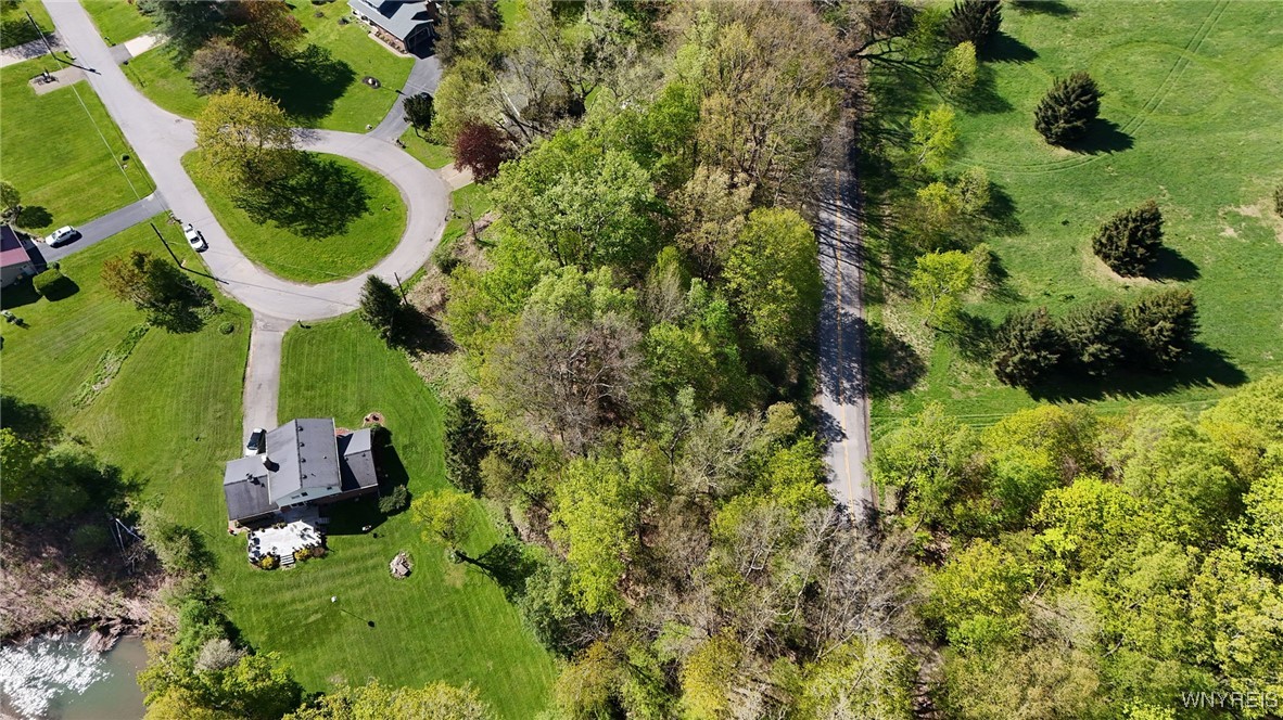 6562 Colonial Drive Boston, NY 14025 - Photo 18 of 21