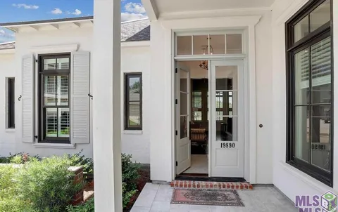 $749,000 | 19890 Southern Hills Avenue, Baton Rouge, LA 70809