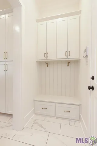 $784,999 | 19890 Southern Hills Avenue, Baton Rouge, LA 70809