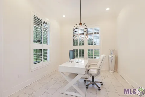 $749,000 | 19890 Southern Hills Avenue, Baton Rouge, LA 70809