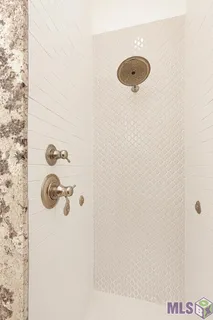 $784,999 | 19890 Southern Hills Avenue, Baton Rouge, LA 70809