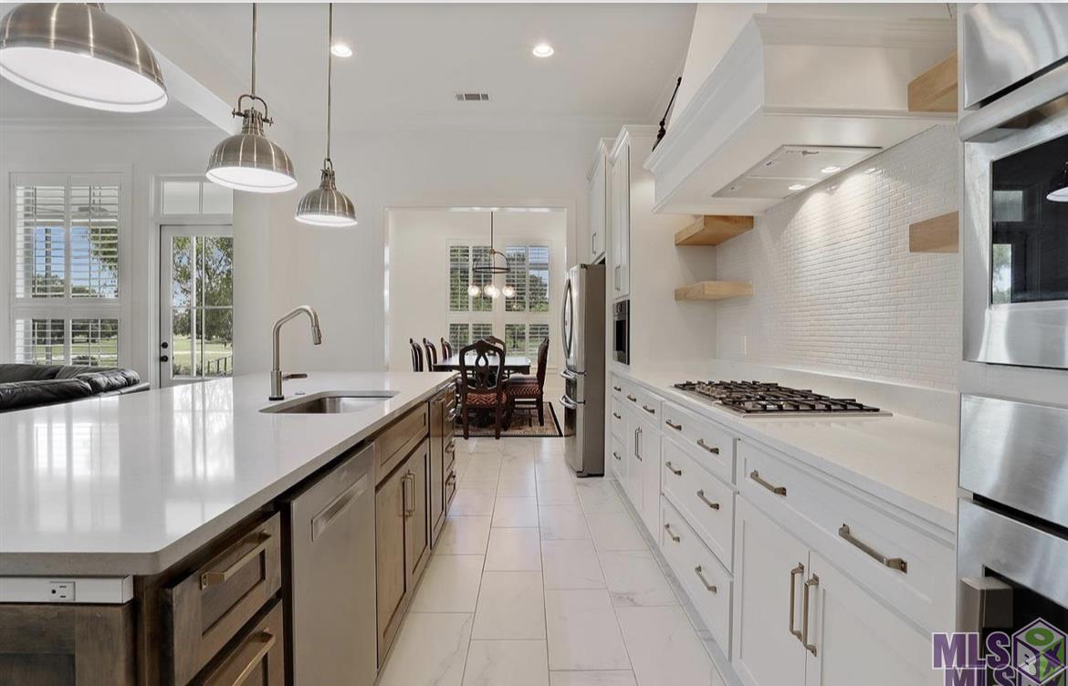 19890 Southern Hills Avenue Baton Rouge, LA 70809 - Photo 18 of 46