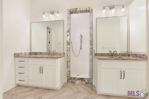 $749,000 | 19890 Southern Hills Avenue, Baton Rouge, LA 70809