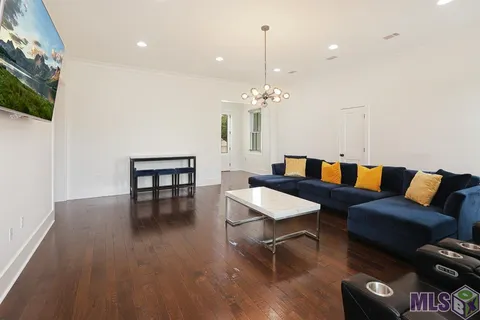 $749,000 | 19890 Southern Hills Avenue, Baton Rouge, LA 70809