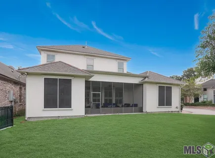 $784,999 | 19890 Southern Hills Avenue, Baton Rouge, LA 70809