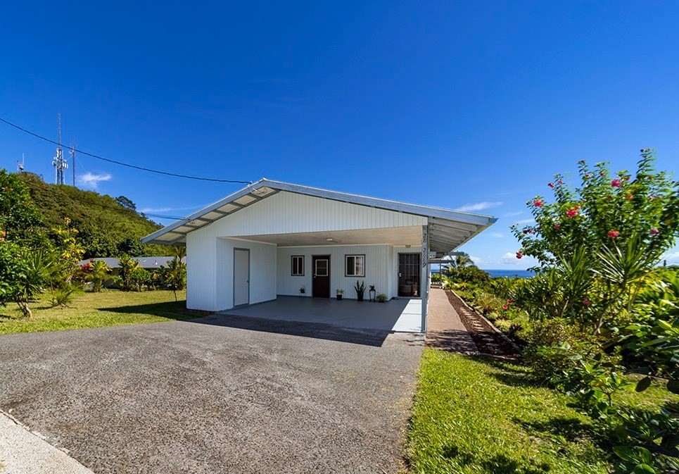 282889 Kapehu Place, Pepeekeo, HI 96783 Compass
