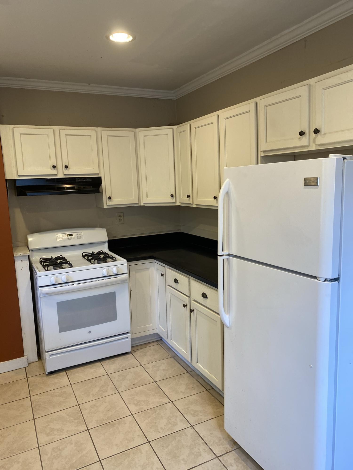 264 Rutledge Avenue Charleston, SC 29403 - Photo 13 of 21 1D904FBE-82A6-4513-8258-A88420C14152