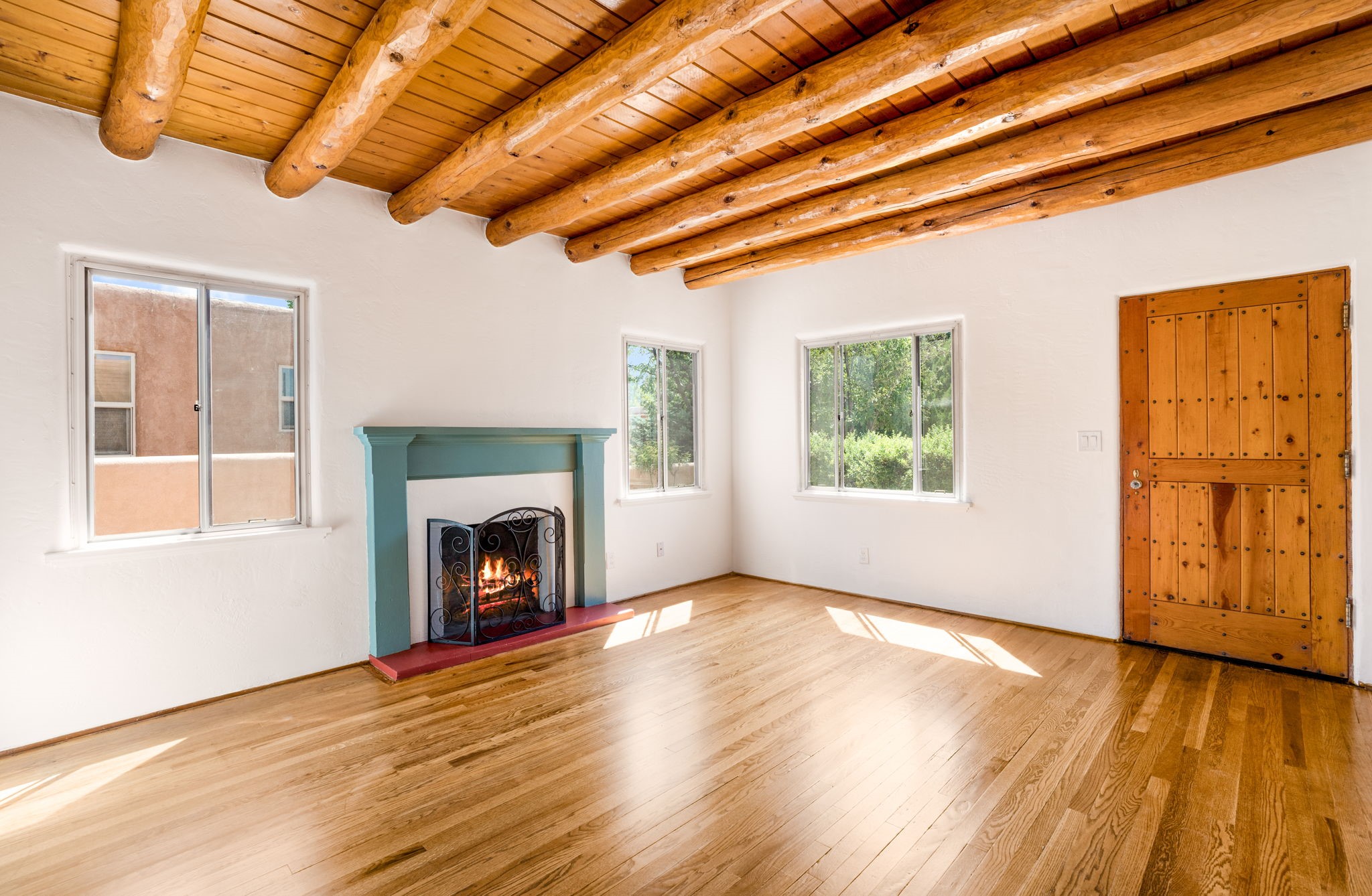 1823 Otowi Road Santa Fe, NM 87505 - Photo 10 of 41 Gallery Image 10